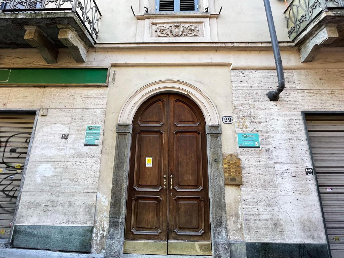 Italian Maison - Studio In The Heart Of Torino Exterior foto