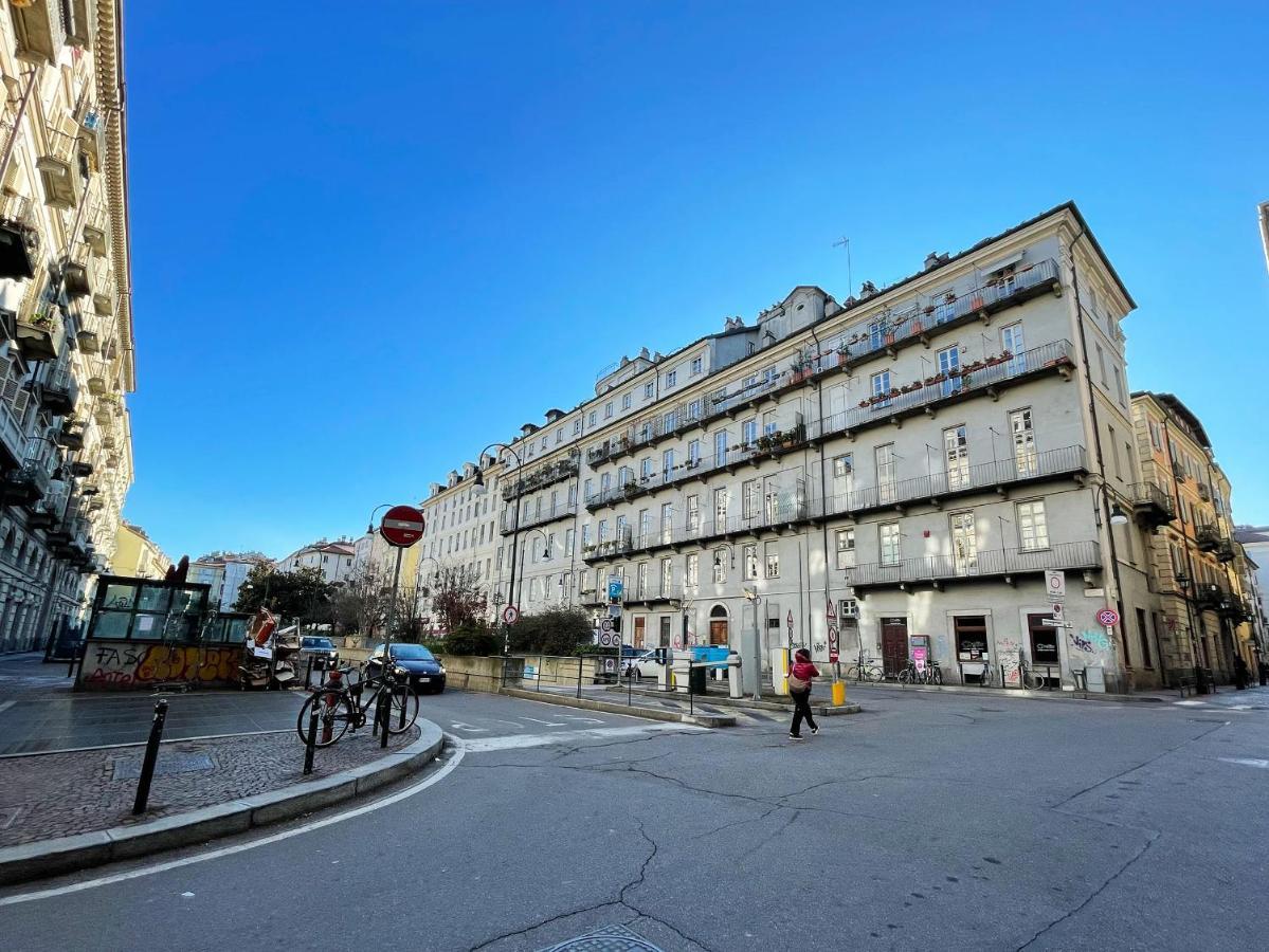 Italian Maison - Studio In The Heart Of Torino Exterior foto